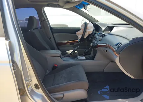 2011 Honda Accord 2.4 Ex from USA, damaged, VIN 1HGCP2F70BA036875